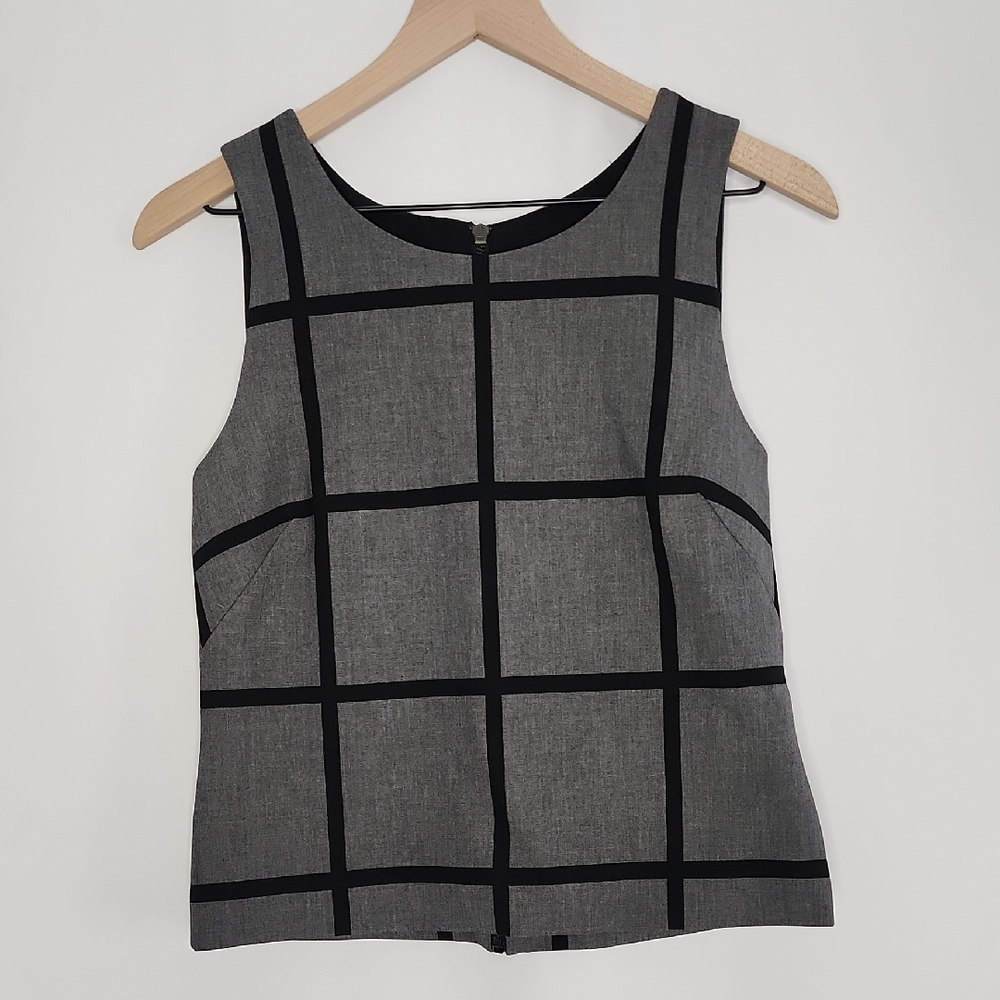 Amy Matto Elegant Black and Gray Grid Pattern Sleeveless Blouse Size XS